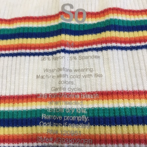 Junior short sleeve rainbow T-shirt Med NWT - Picture 4 of 5